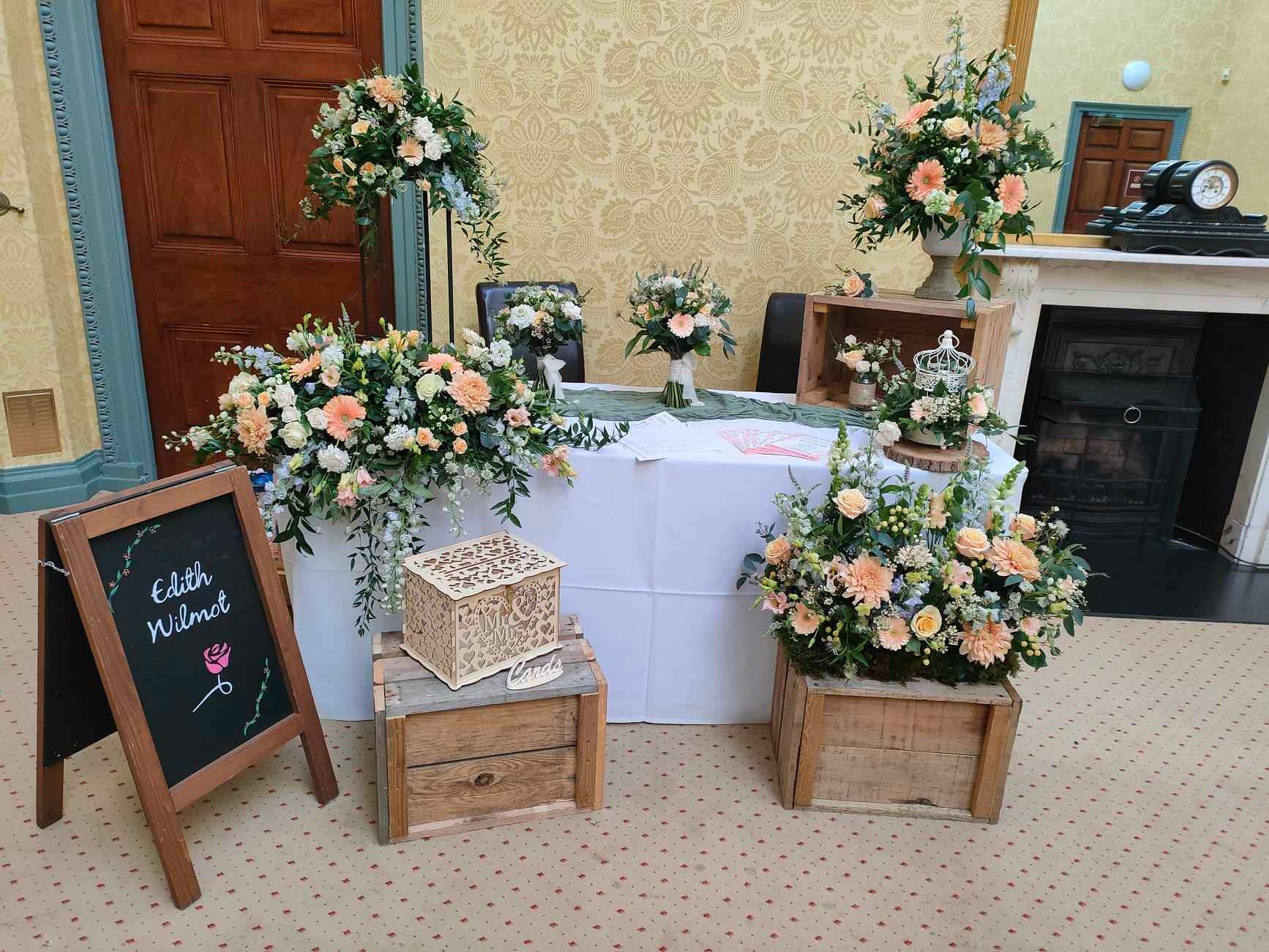 Wedding flowers 16