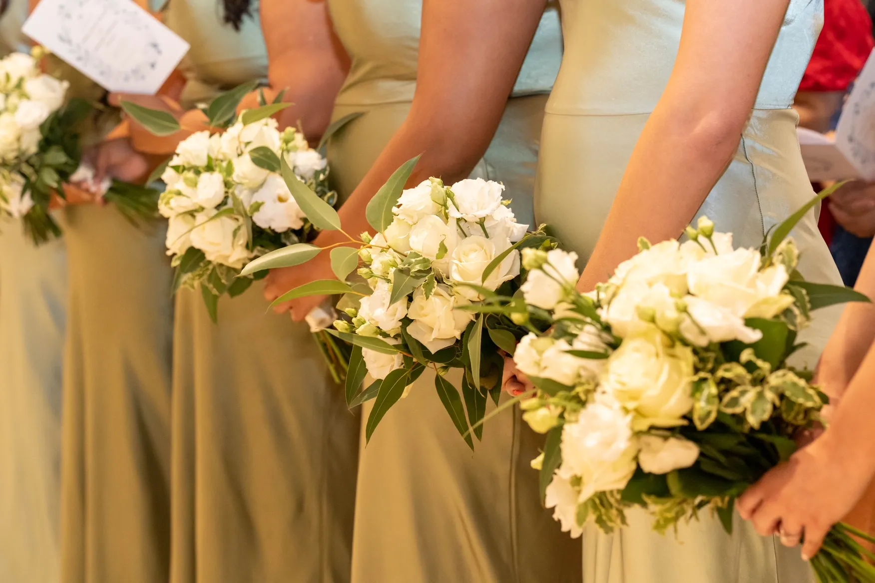 Bridesmaids bouquets by Edith Wilmot