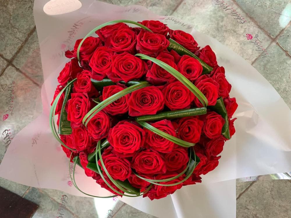 Long-stemmed red roses bouquet — Edith Wilmot luxury florist Bristol