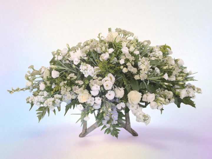 White Coffin Spray
