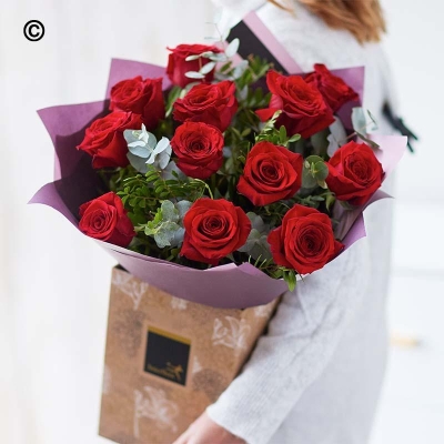 Valentines Dozen Red Roses