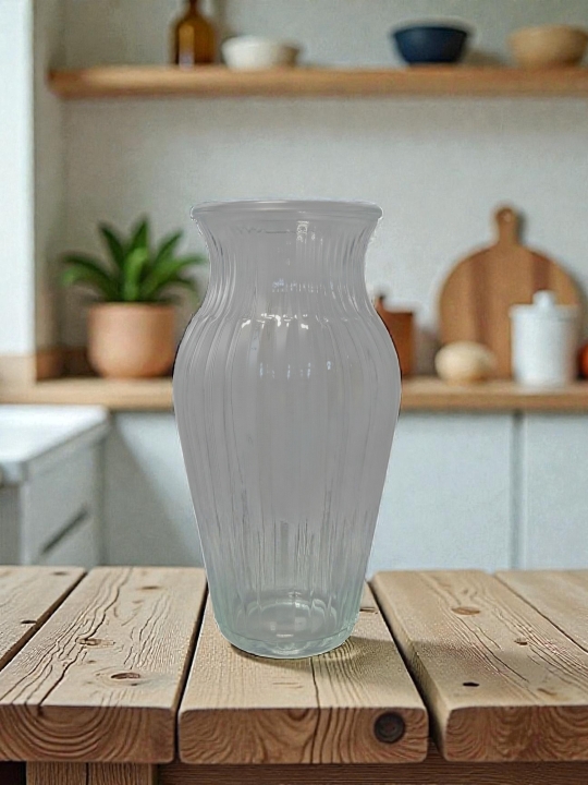 Glass Sweetheart Vase