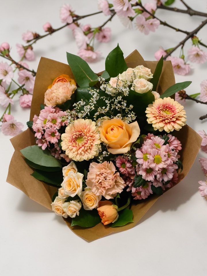 Mother’s Day Apricot Embrace