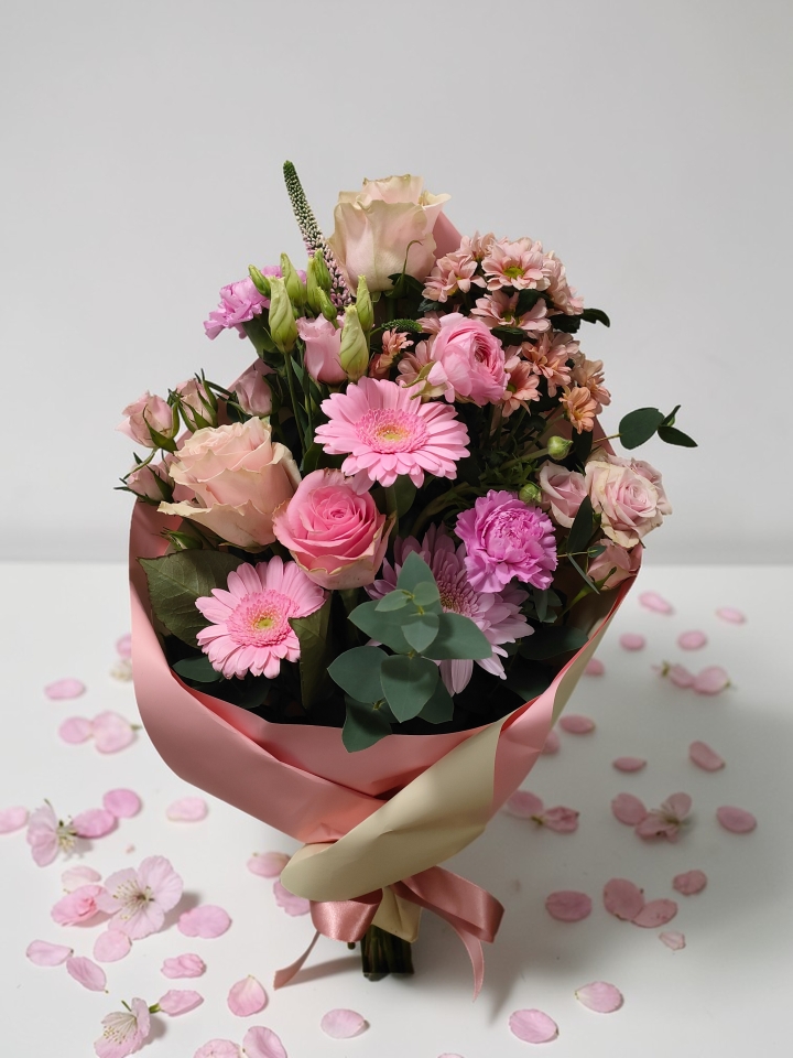 Mother’s Day Pink Elegance