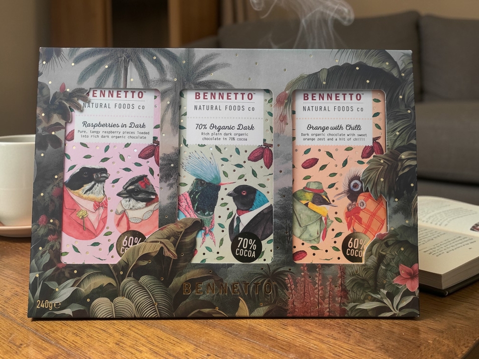 Organic & Vegan Choc Gift Set   Raspberries, Dark, Orange with Chilli