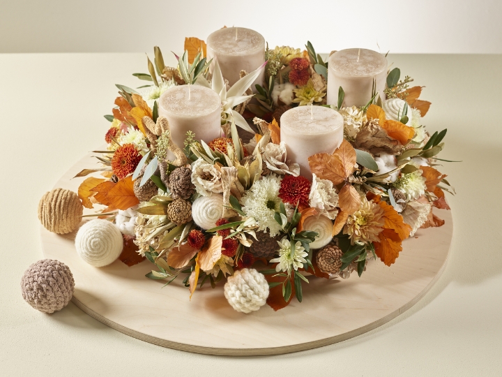 Winter Bronze Wreath