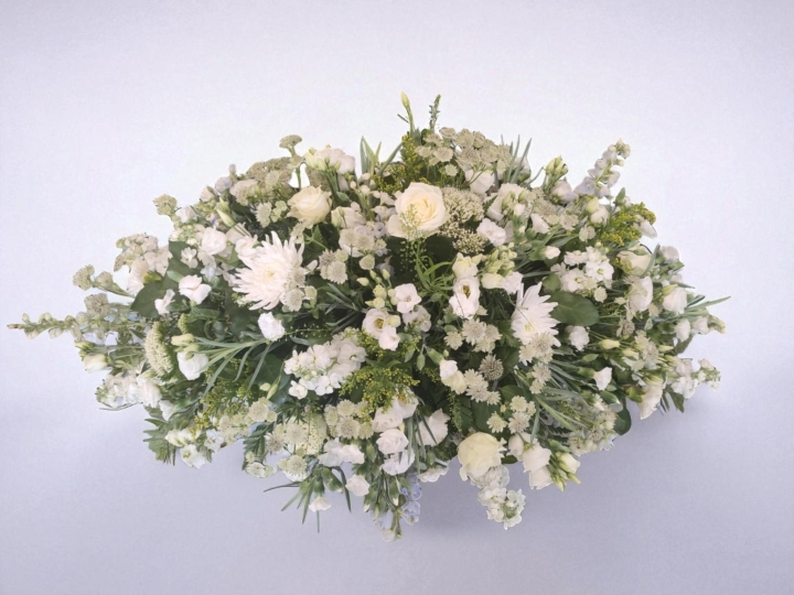 White Coffin Spray