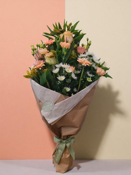 Amber and Ivory   Autumn Gift wrapped Bouquet