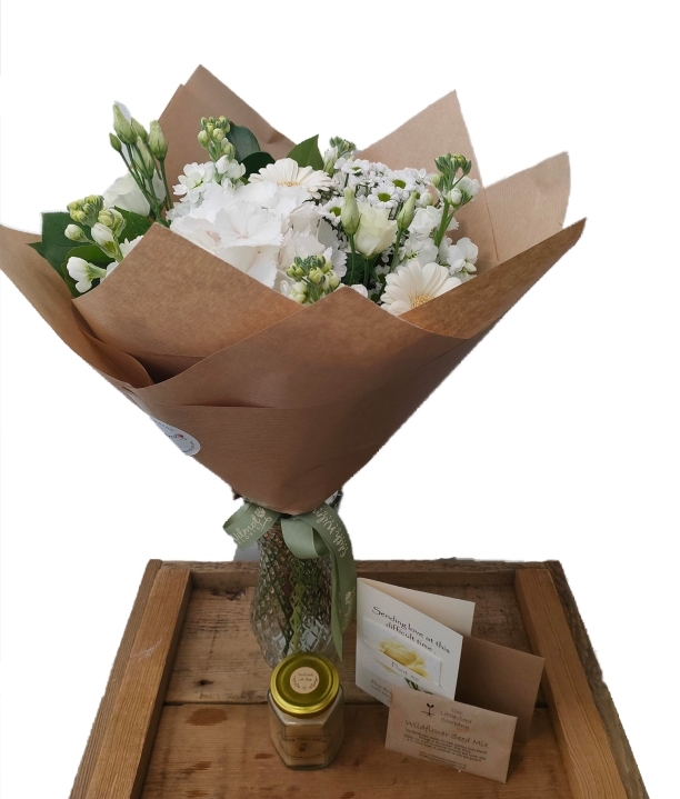 Neutral gift set