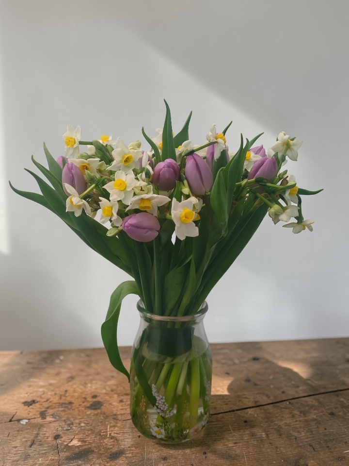 Fleur de Spring Vase Arrangement