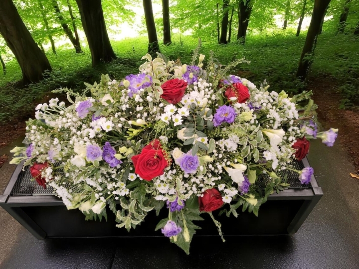 Red, white and blue coffin spray