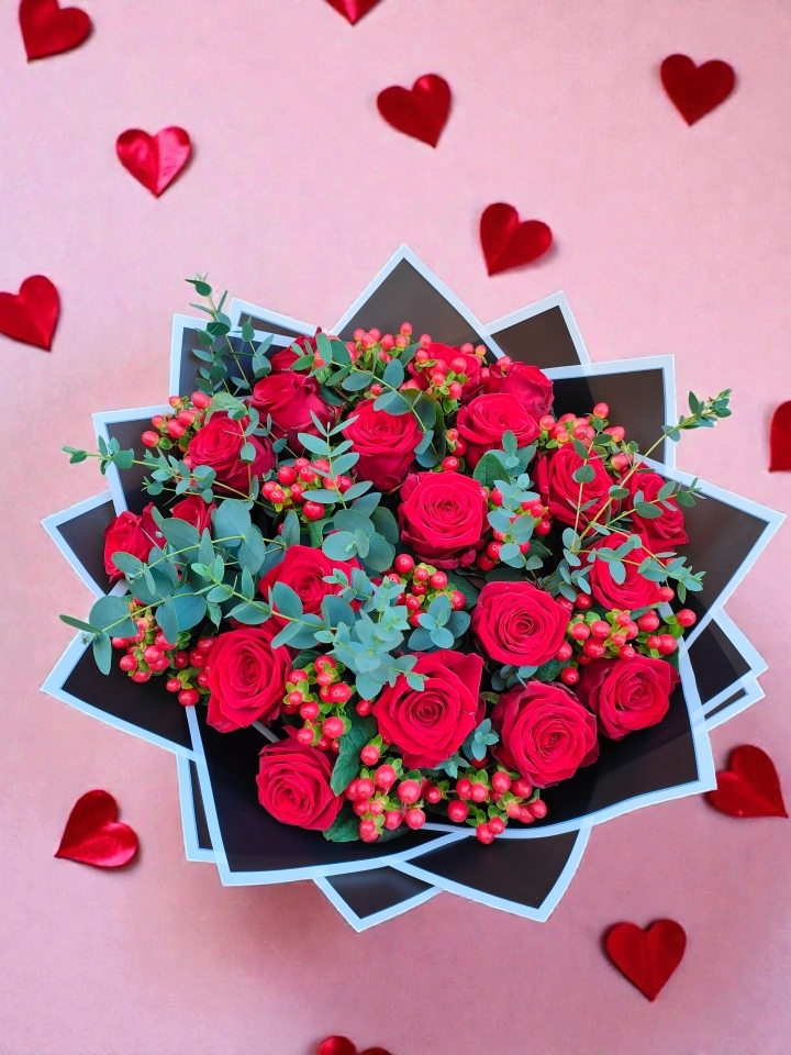Valentine’s Ruby Romance – 24 Red Roses
