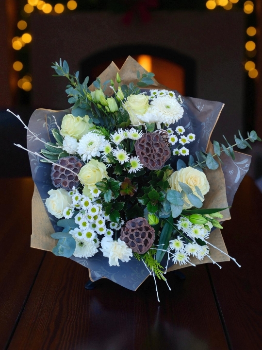 White Winter Wonderland Hand Tie